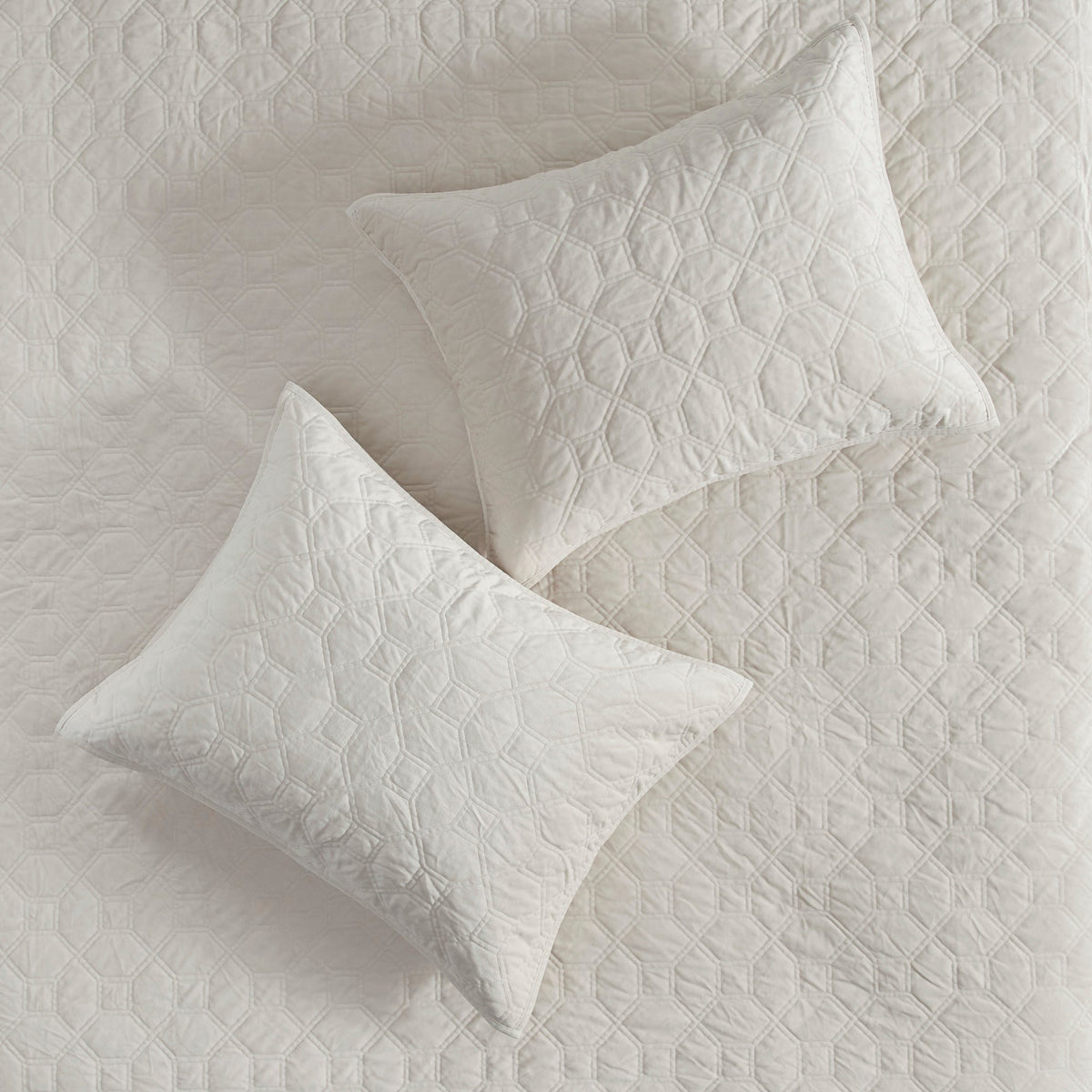 3 Piece Velvet Quilt Set Ivory Full/Queen