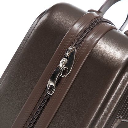 2-Piece Spinner Luggage Set with Cosmetic Case