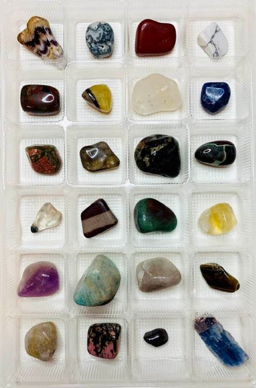 Wellness-Themed Crystal Lover’s Advent Calendar