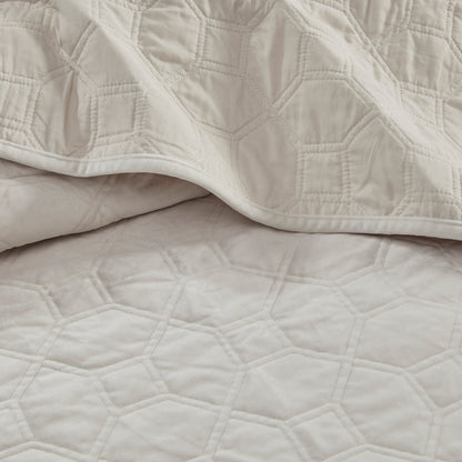 3 Piece Velvet Quilt Set Ivory Full/Queen